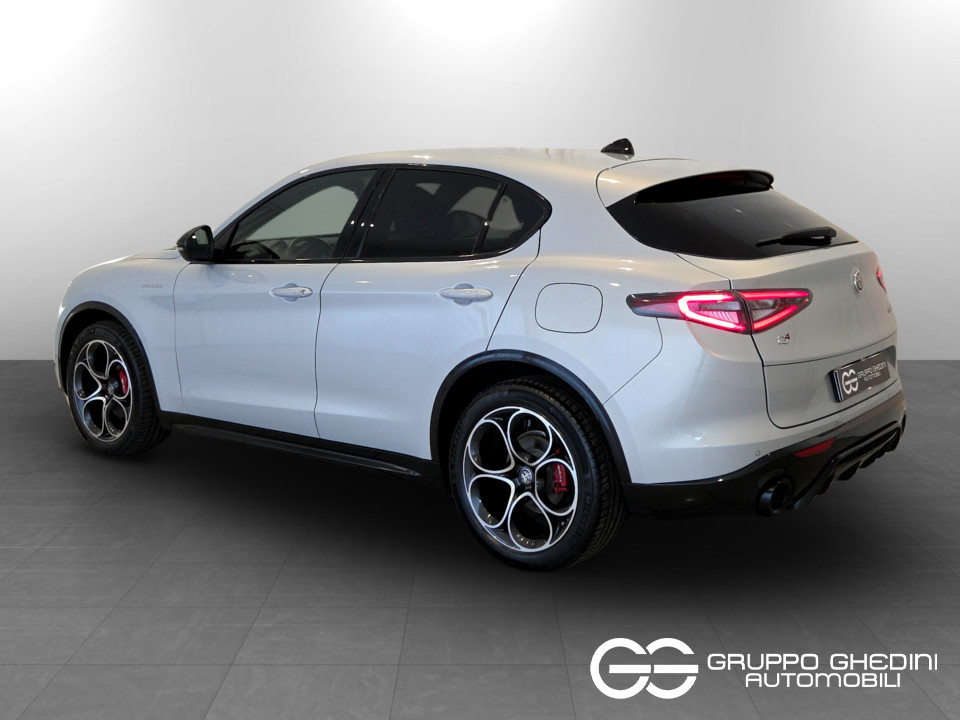 ALFA ROMEO Stelvio 2.2 t Veloce Q4 210cv auto Diesel usato - 2
