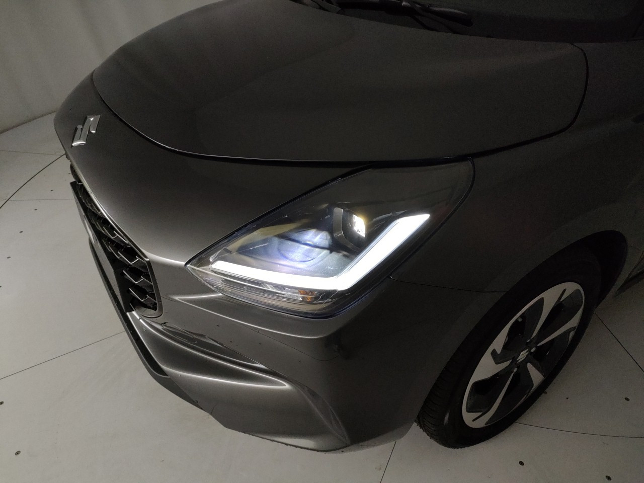 Suzuki Swift Nuovo Ibrido benzina Swift Porto Mantovano