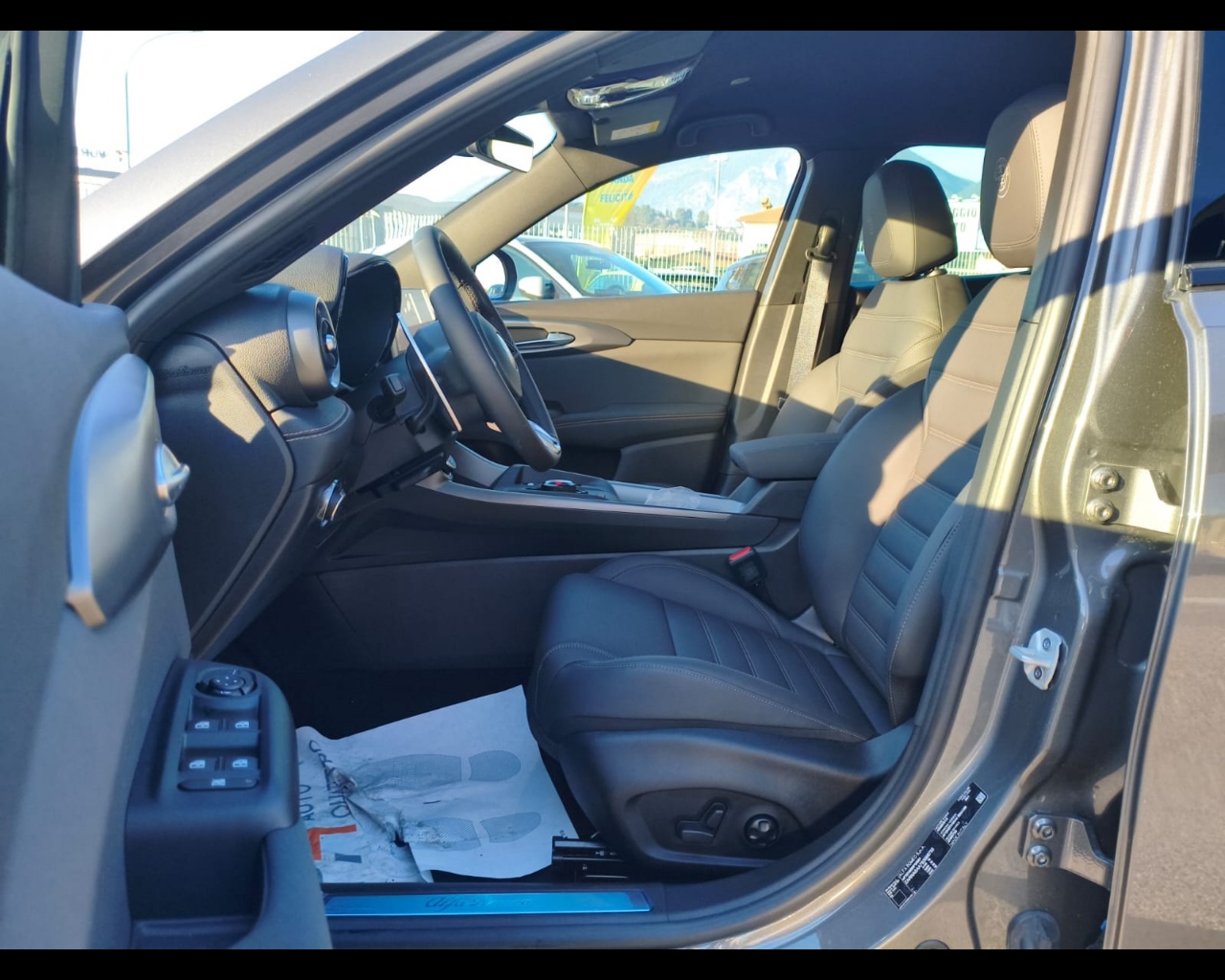 Foto ALFA ROMEO Tonale 1.5 hybrid Veloce 160cv tct7