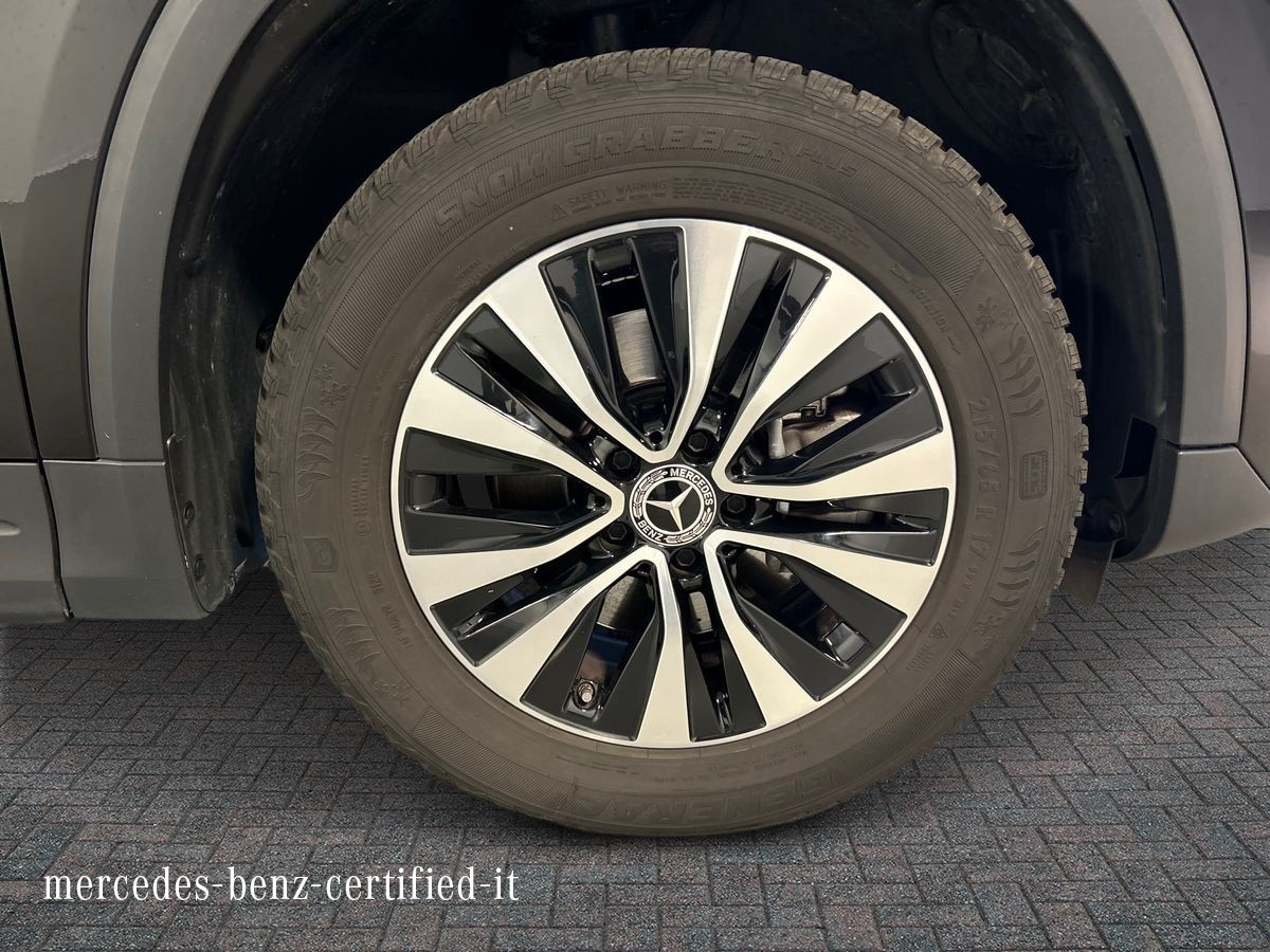Mercedes GLA GLA 180 D Sport 8G-DCT - 17