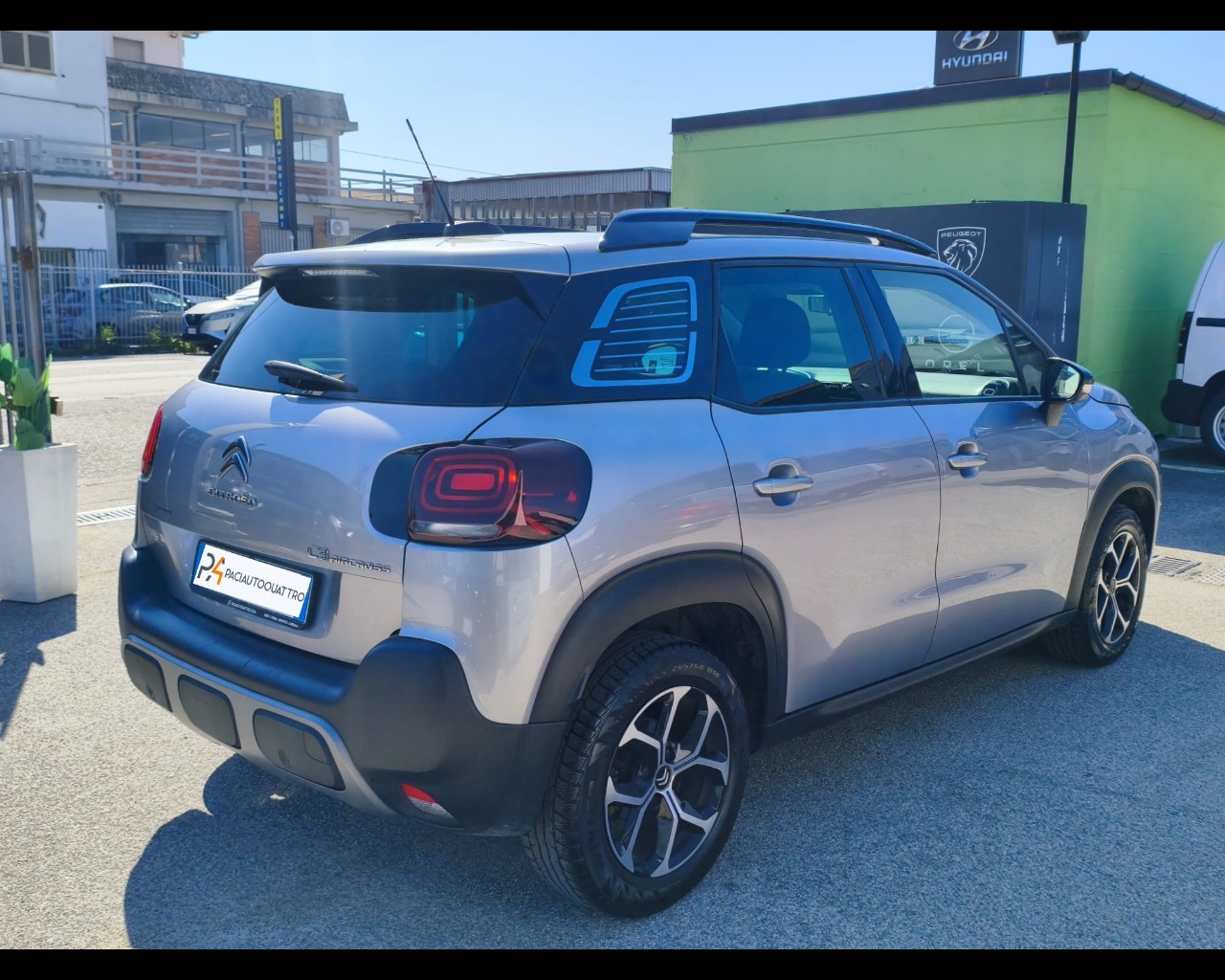 Foto CITROEN C3 Aircross 1.2 puretech Shine Pack s&s 110cv