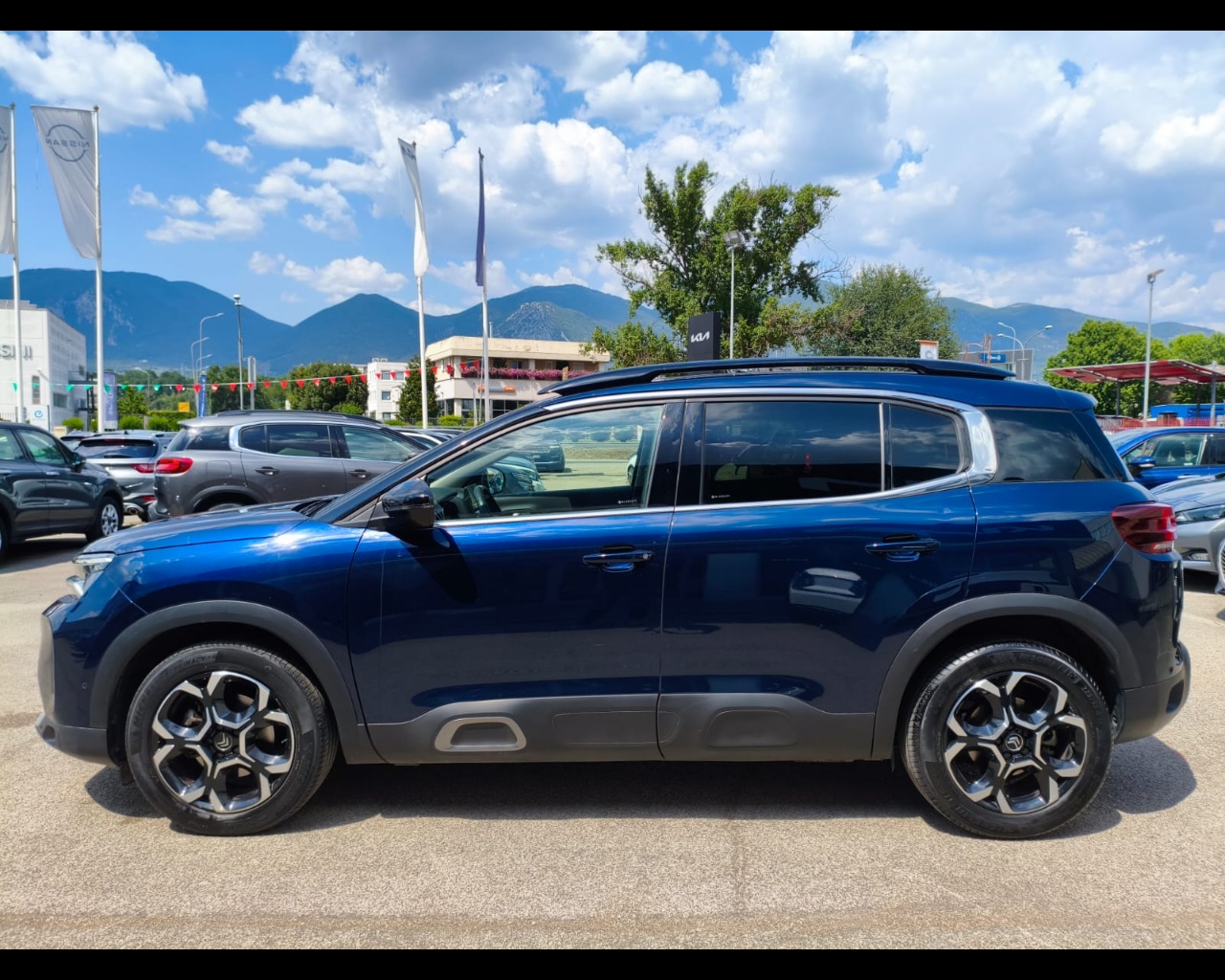 Foto CITROEN C5 Aircross 1.5 bluehdi Shine s&s 130cv eat8
