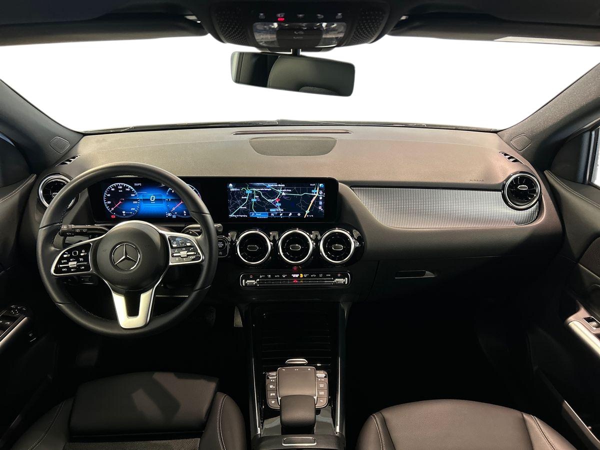 Mercedes GLA GLA 180 D Sport Plus 8G-DCT - 9
