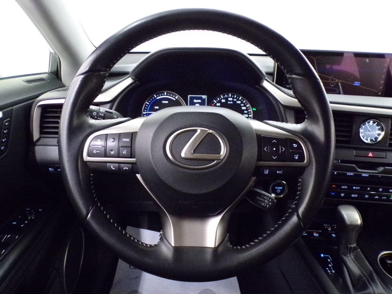 Lexus RXL RXL 450 3.5 V6 Hybrid 263cv Luxury CVT my18 - 16