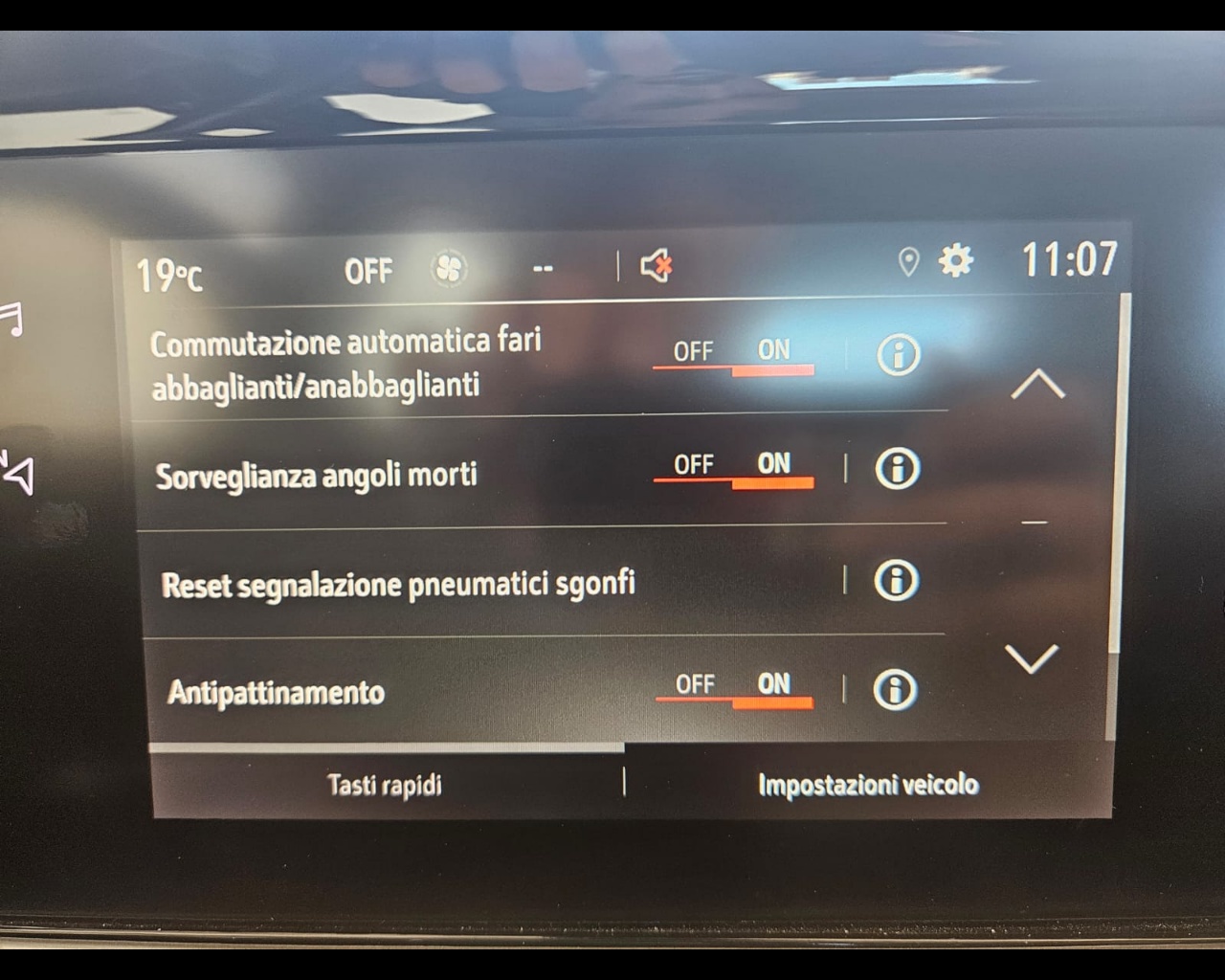 Foto OPEL Mokka 1.5 Elegance s&s 110cv