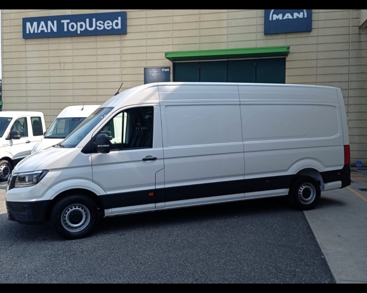 VOLKSWAGEN CRAFTER