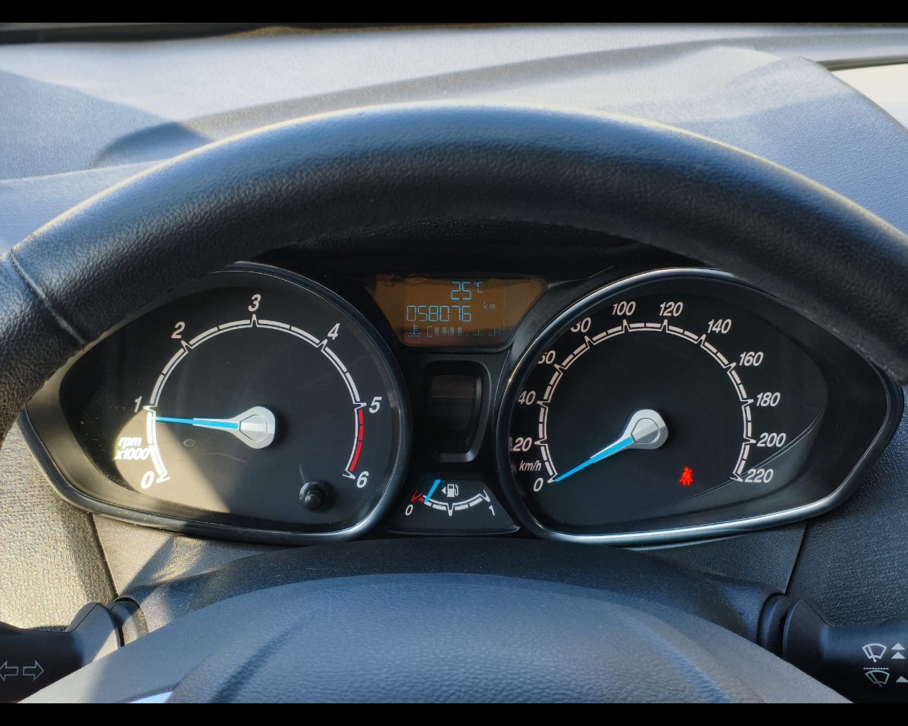 Foto FORD Fiesta 5p 1.5 tdci Plus 85cv