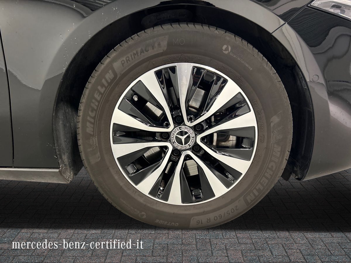 Mercedes Classe A Classe A 180 D Advanced Speedshift DCT AMG 8G - 17