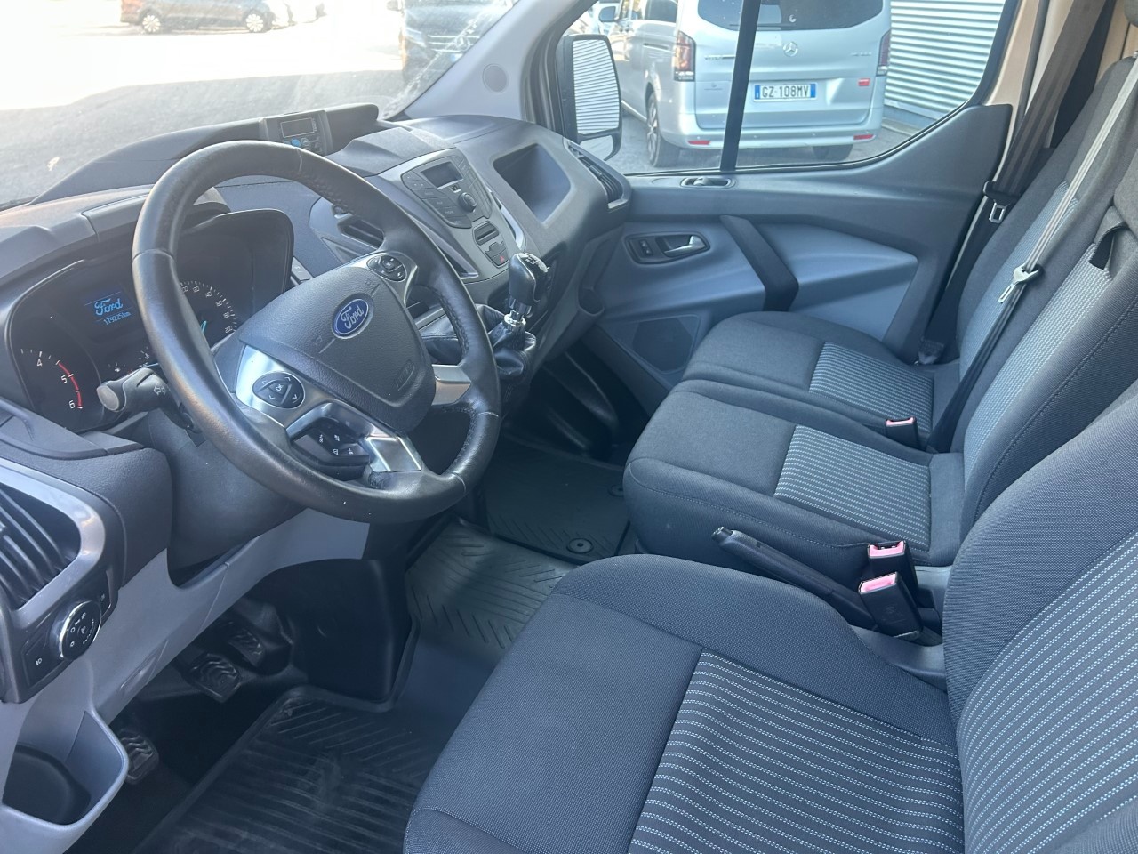 Ford Transit Custom I transit custom 270 2.0 tdci 130cv Trend L1H1 E6 - 8