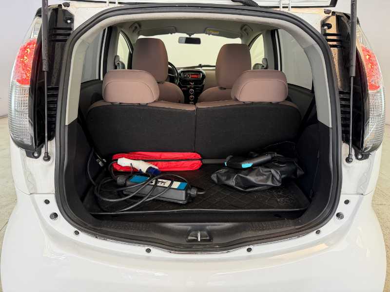 C - Zero - C-zero Full Electric Seduction