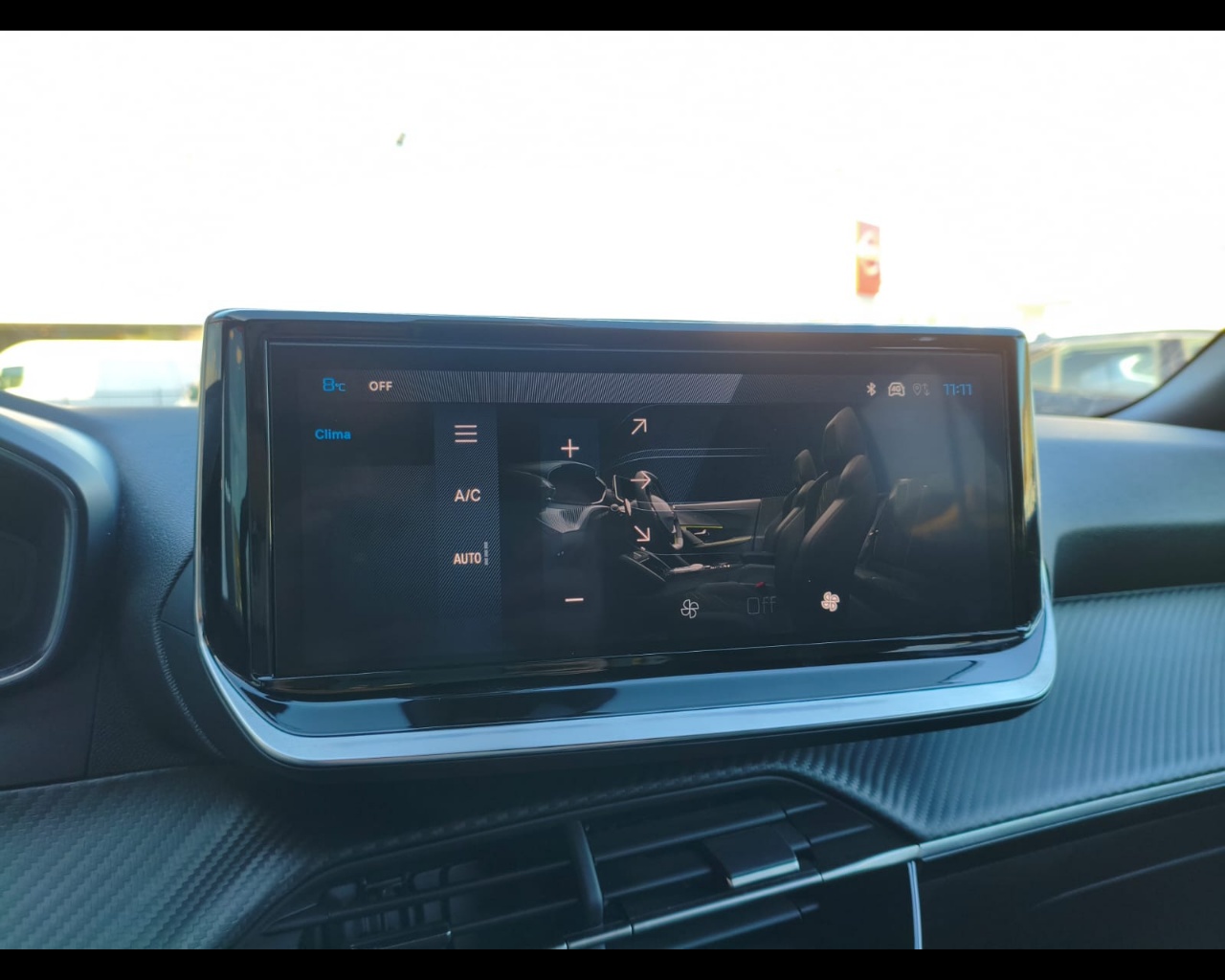 Foto PEUGEOT 2008 1.2 puretech Allure s&s 130cv eat8