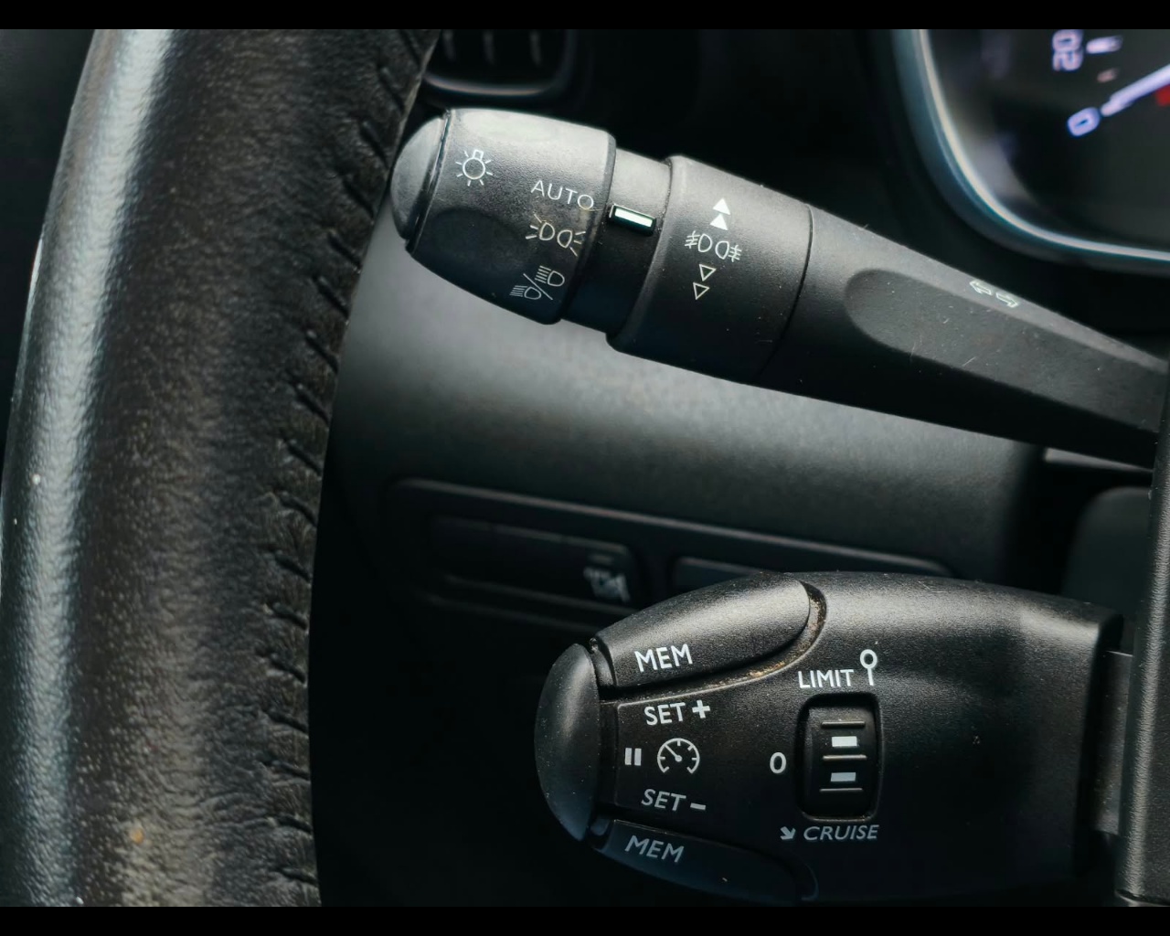 Foto CITROEN C3 Aircross 1.5 bluehdi Shine s&s 110cv