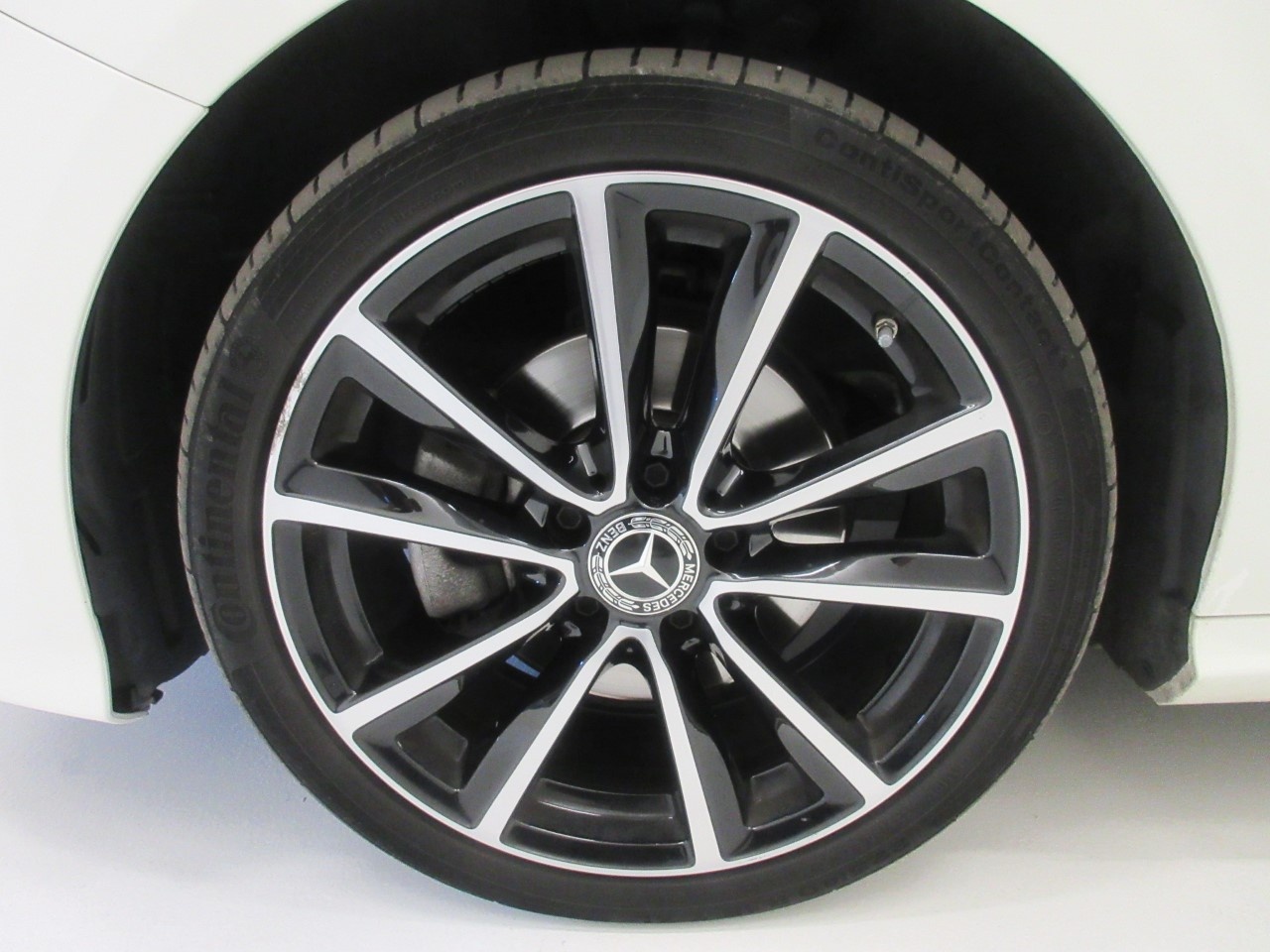 Mercedes Classe B Classe B 200 D Sport Tech 4Matic 7G-DCT - 4