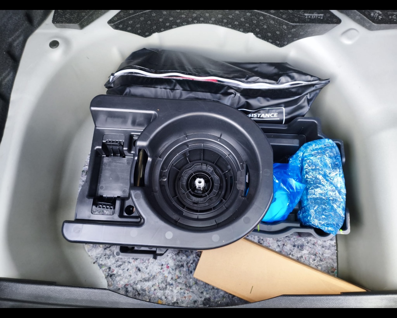 Foto OPEL Mokka 1.2 t Edition s&s 100cv