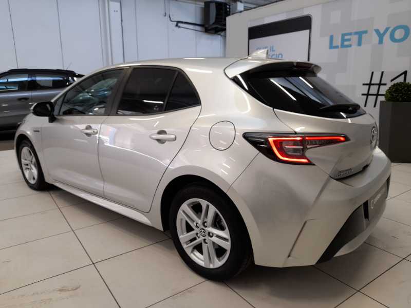 Corolla Xii - Corolla 1.8h Active Cvt