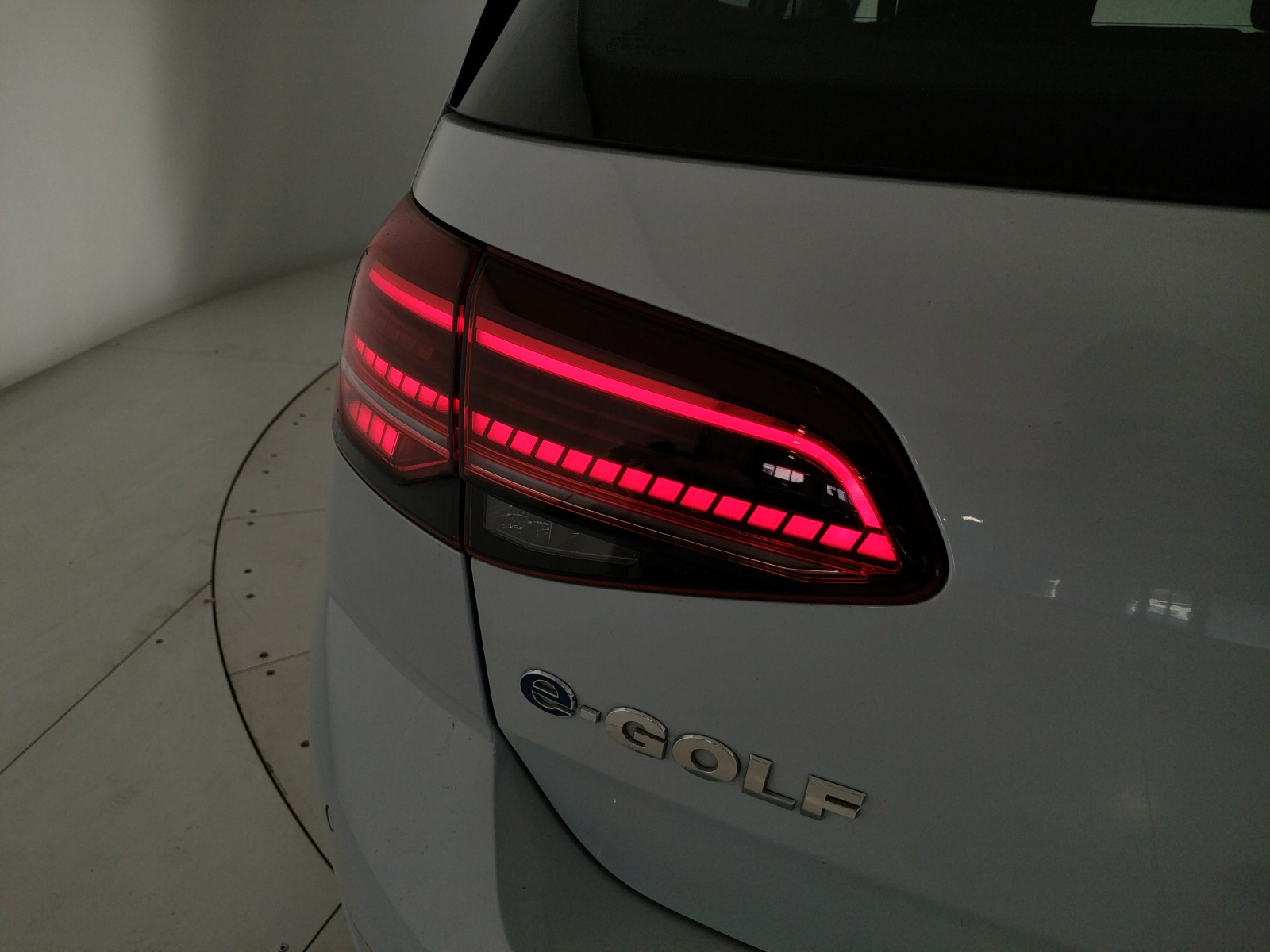 Volkswagen Golf VII 2017 Elettrica 5p Usato 2017 Golf VII 2017 Elettrica 5p Legnago