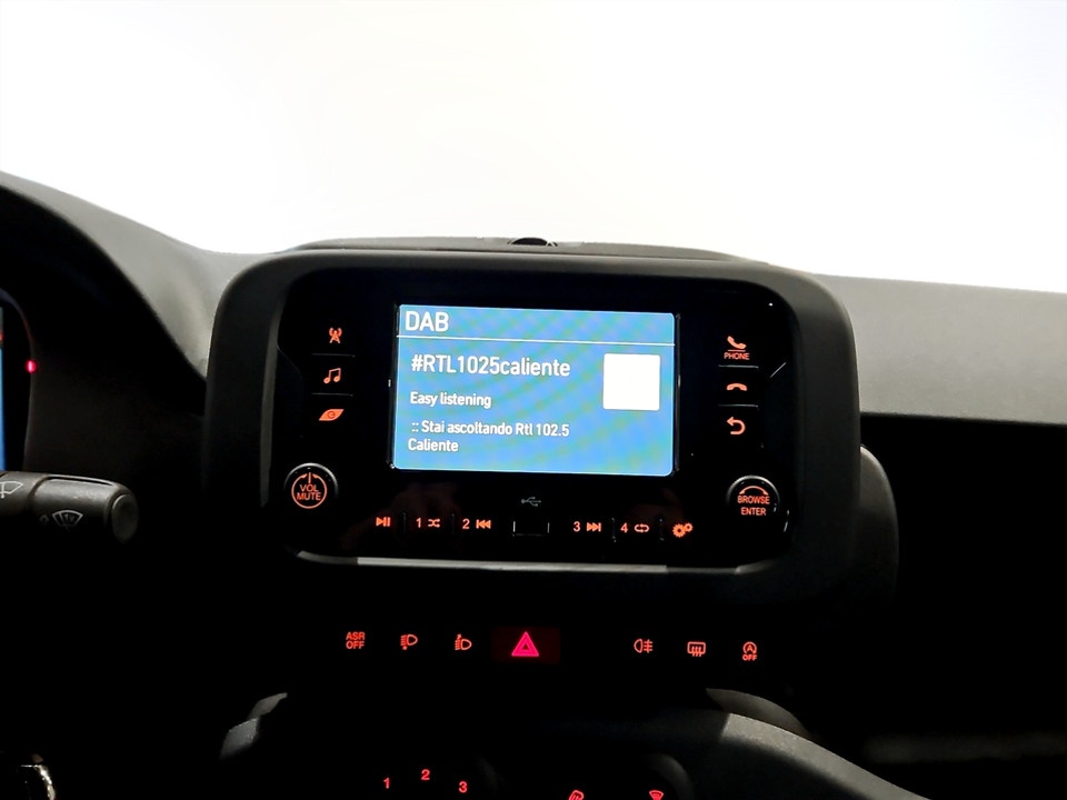 FIAT Panda Pandina 1.0 firefly hybrid Icon s&s 70cv Ibrida usato - 9