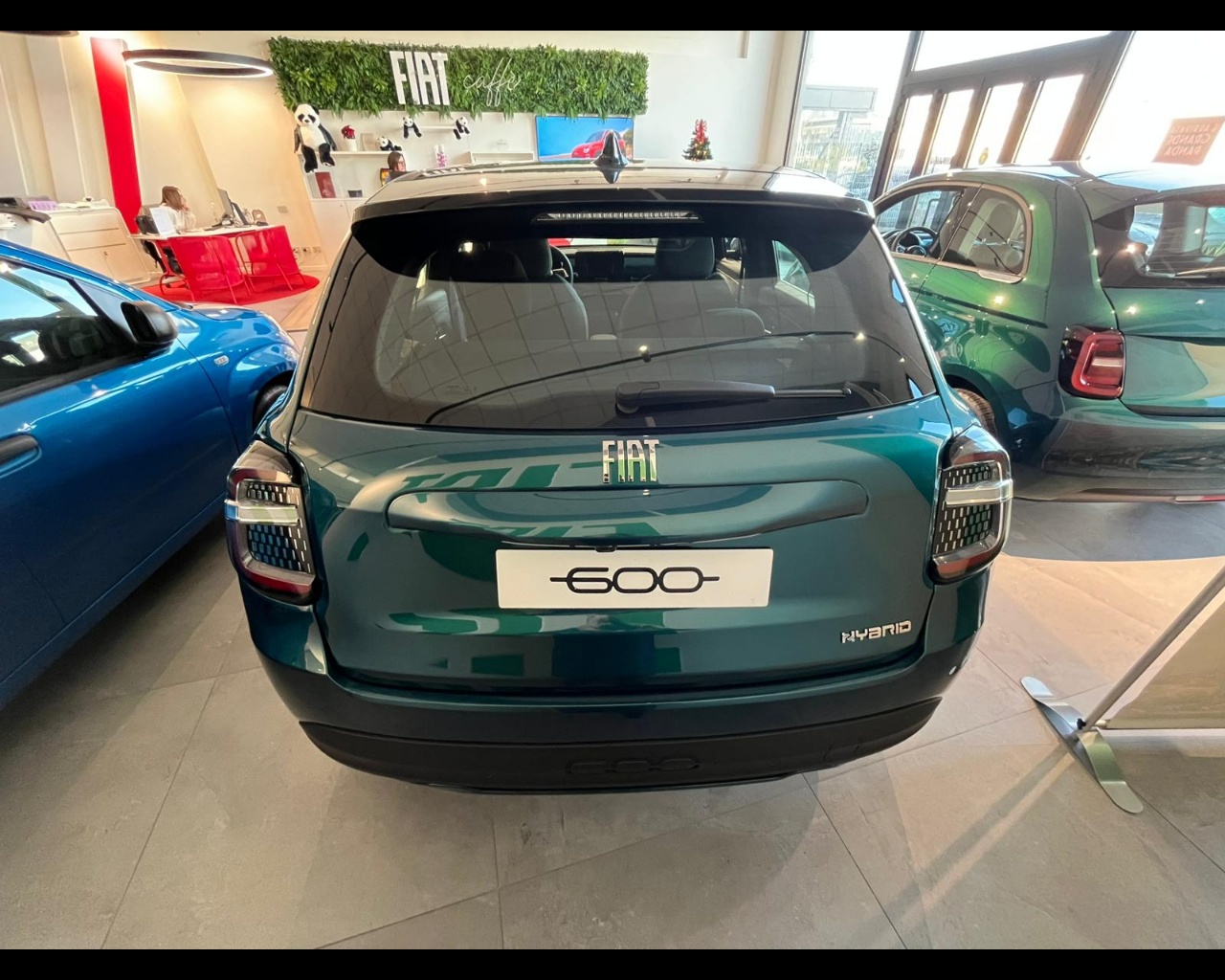 Foto FIAT 600 Hybrid 600 Serie SpecialeIcon - Configurazione Non Ordinabile