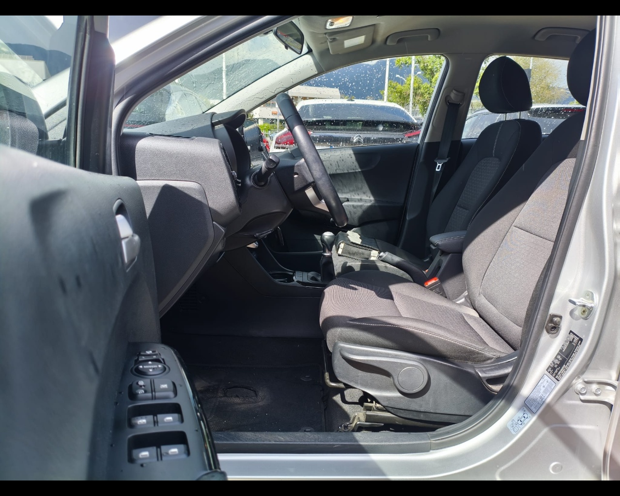 Foto KIA Picanto 1.0 dpi Style