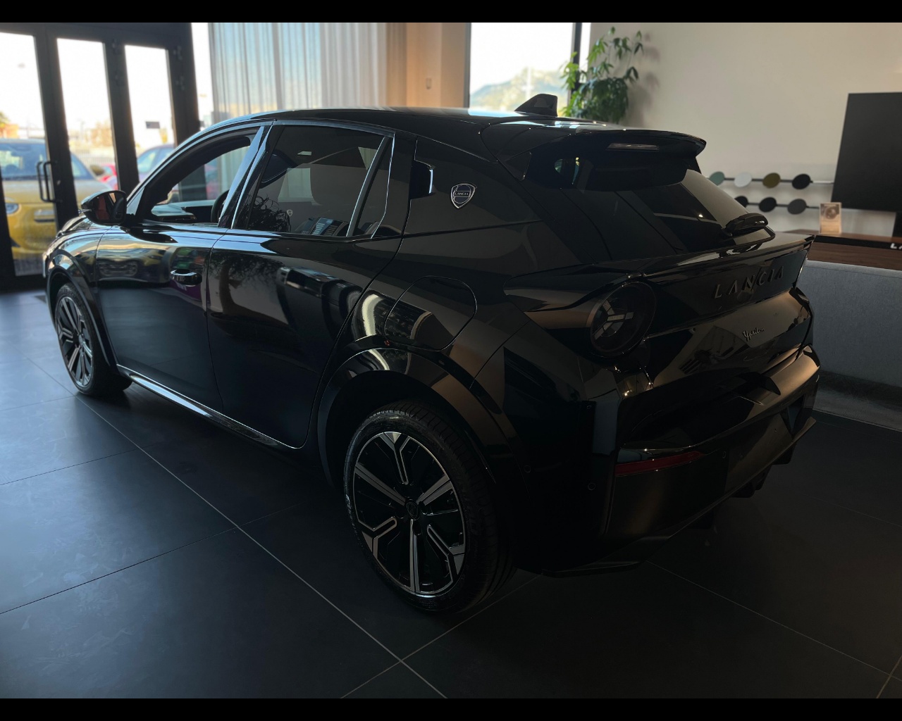 Foto LANCIA Nuova Ypsilon Ibrida Ypsilon Lx 1.2 100cv Ibrida