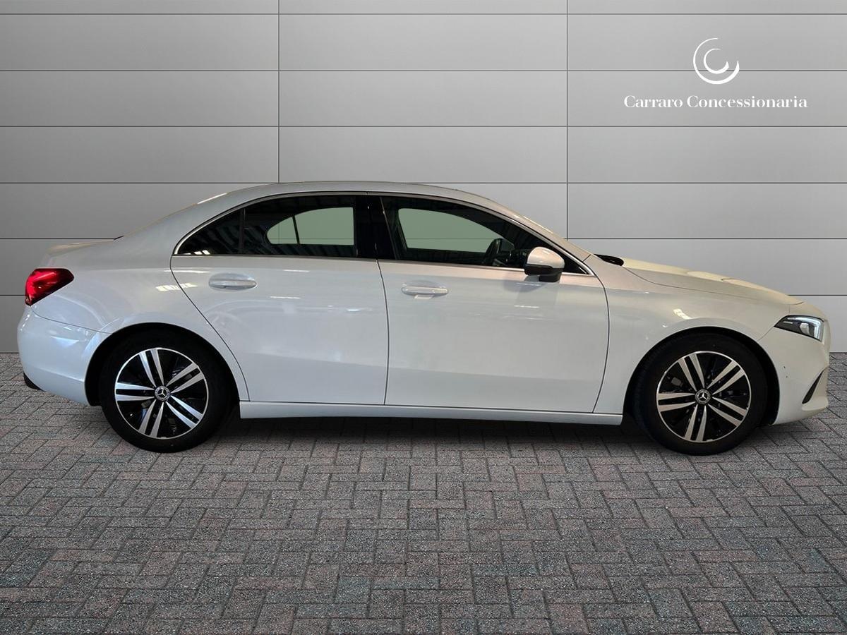 Mercedes Classe A Berlina Classe A Sedan 200 D Sport 4Matic 8G-DCT - 5