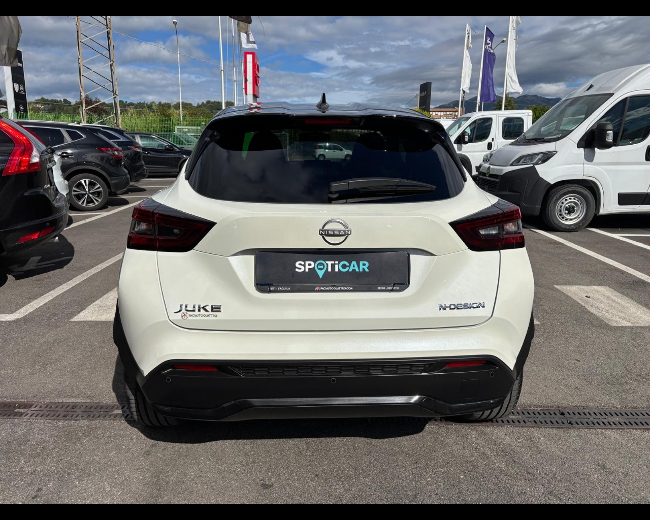 Foto NISSAN Juke 1.0 dig-t N-Design 114cv