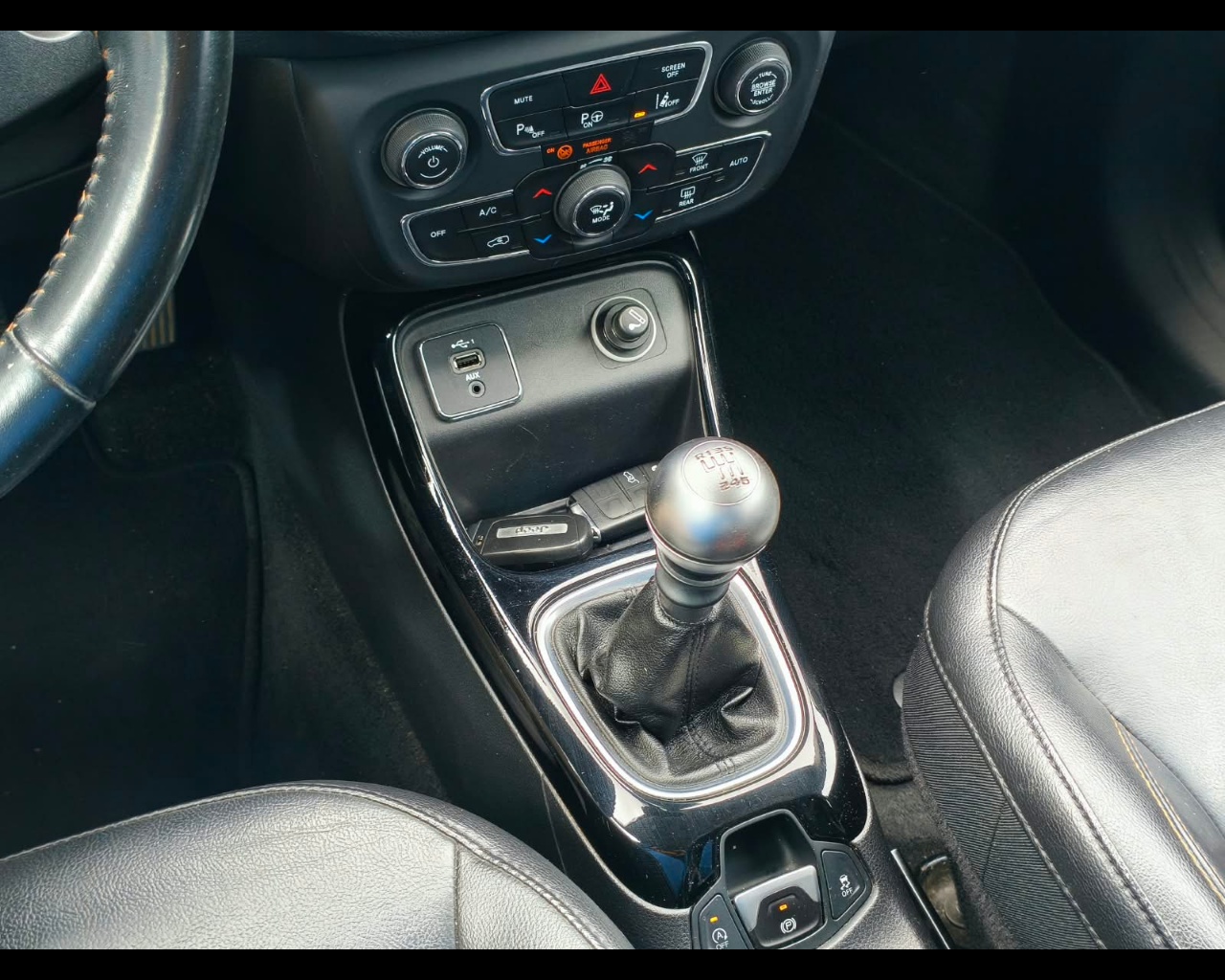 Foto JEEP Compass 1.6 mjt Limited 2wd 120cv