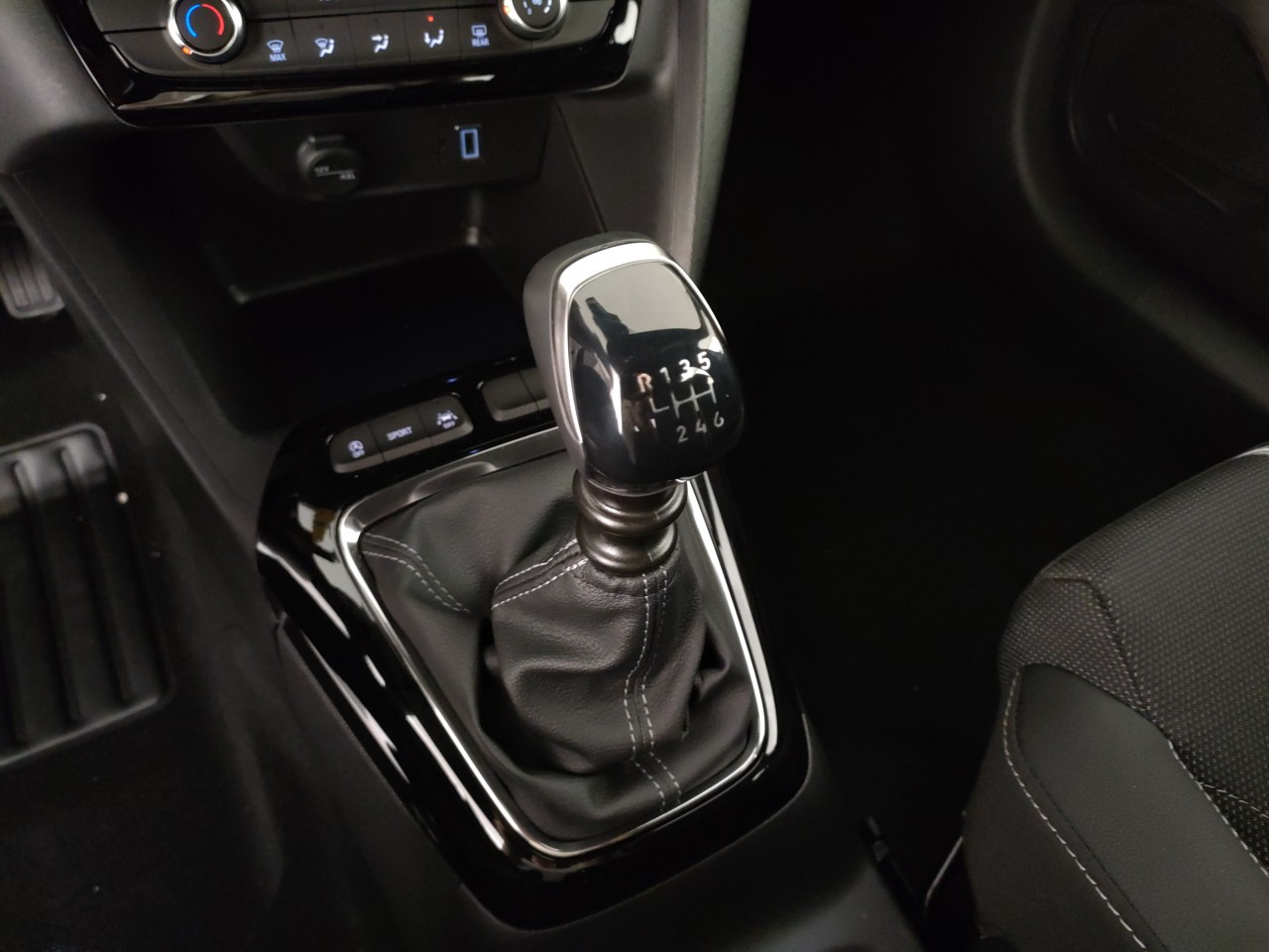 Opel Corsa Nuovo Benzina Corsa Porto Mantovano