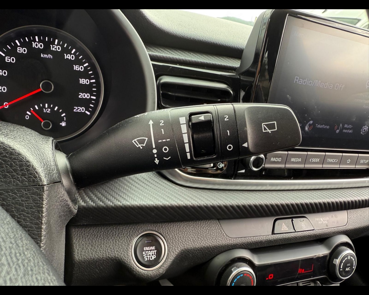 Foto KIA Rio 1.0 t-gdi mhev GT Line 100cv imt