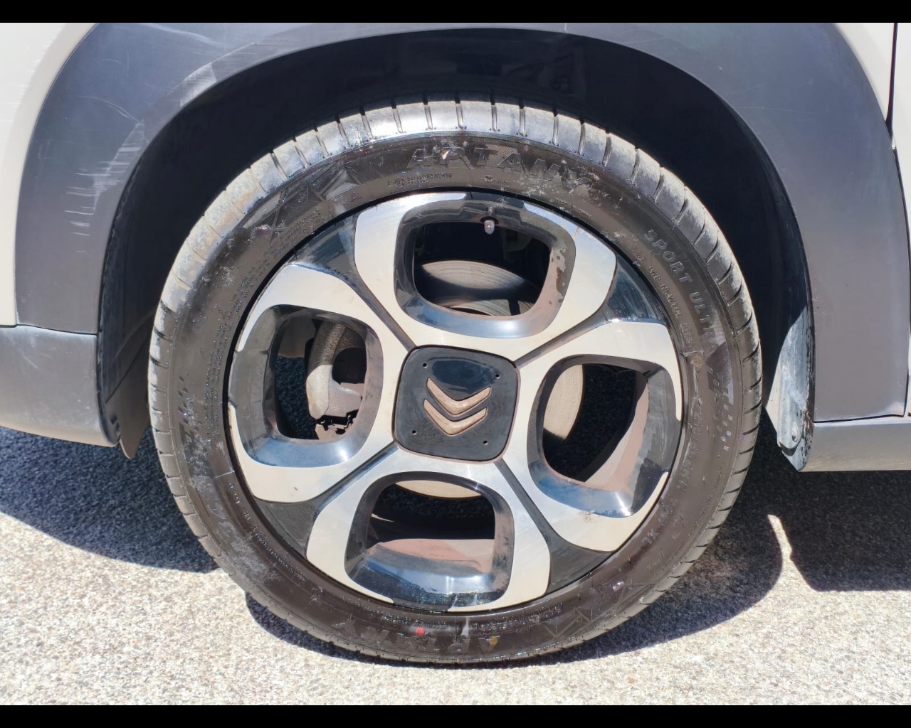 Foto CITROEN C3 Aircross 1.2 puretech Shine s&s 110cv