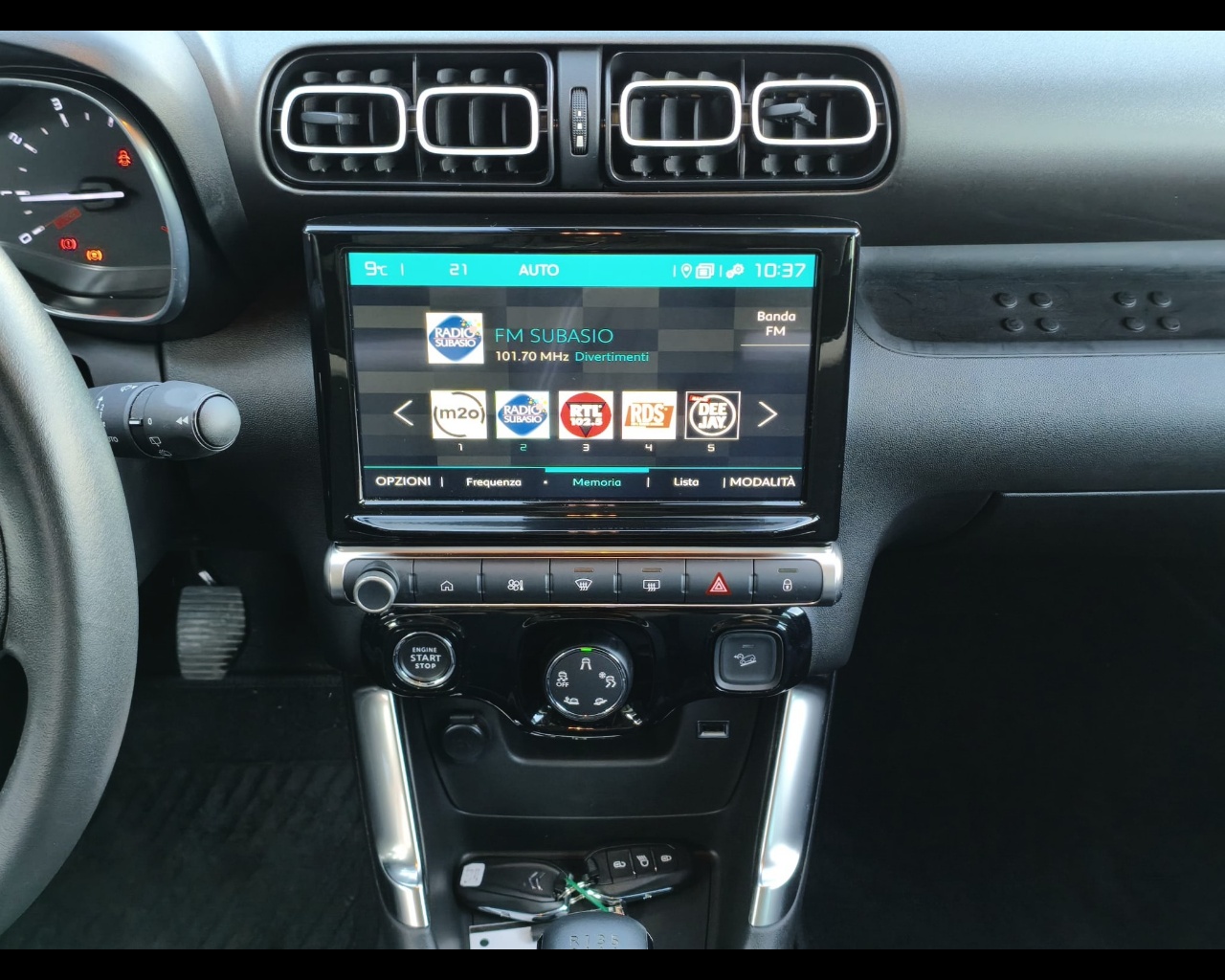 Foto CITROEN C3 Aircross 1.2 puretech Shine s&s 110cv