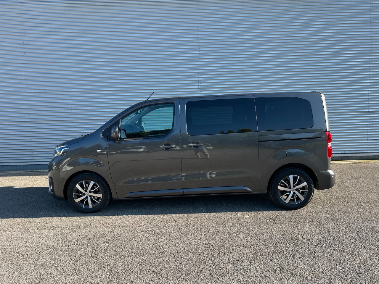 Toyota Proace II Verso Proace Verso 2.0d 180cv S&S L2 Luxury 5p 8p.ti auto E6d - 6
