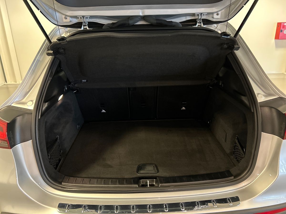 Mercedes GLA GLA 180 Sport Plus auto - 8