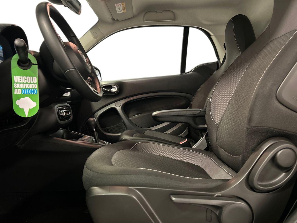 smart fortwo fortwo 4,6kW EQ Passion - 10