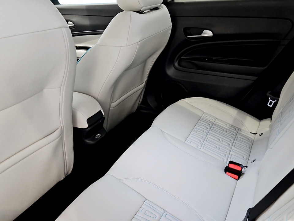 FIAT 600 1.2 hybrid La Prima 110cv auto Ibrida usato - 16