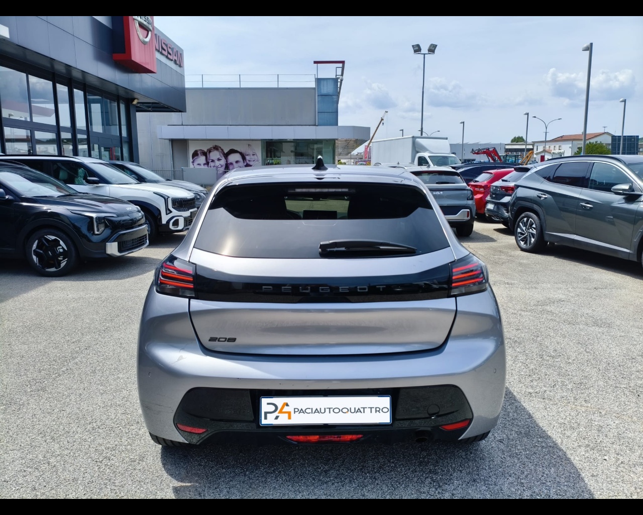 Foto PEUGEOT 208 1.2 puretech Allure s&s 100cv