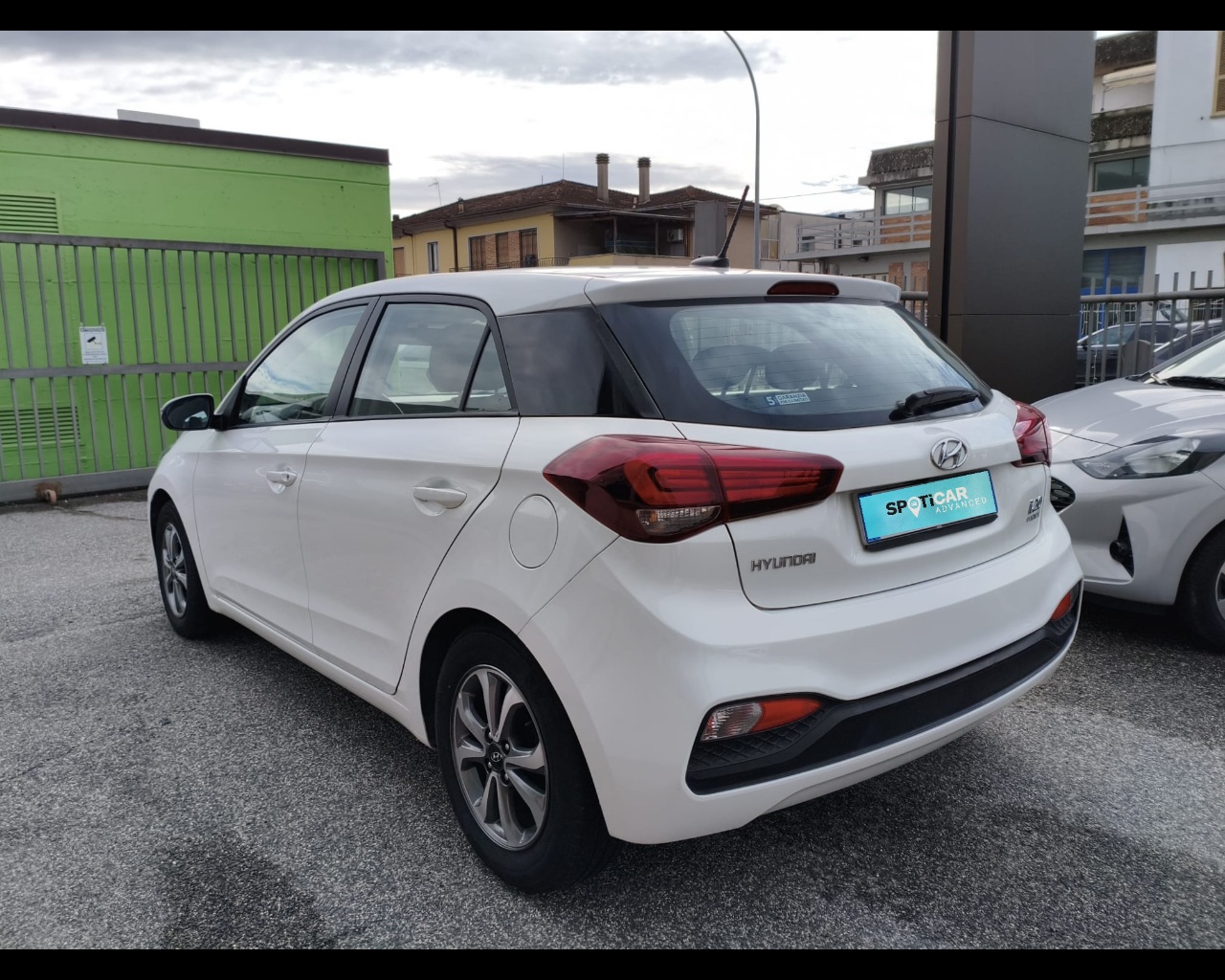 Foto HYUNDAI i20 5p 1.2 mpi Connectline econext Gpl 73cv