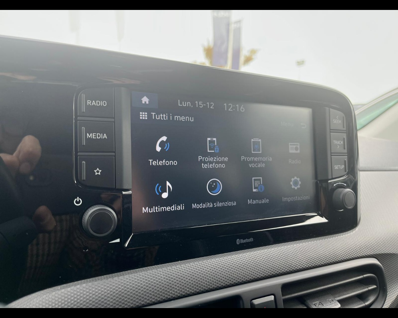 Foto HYUNDAI i10 1.0 mpi Tech Connect Pack