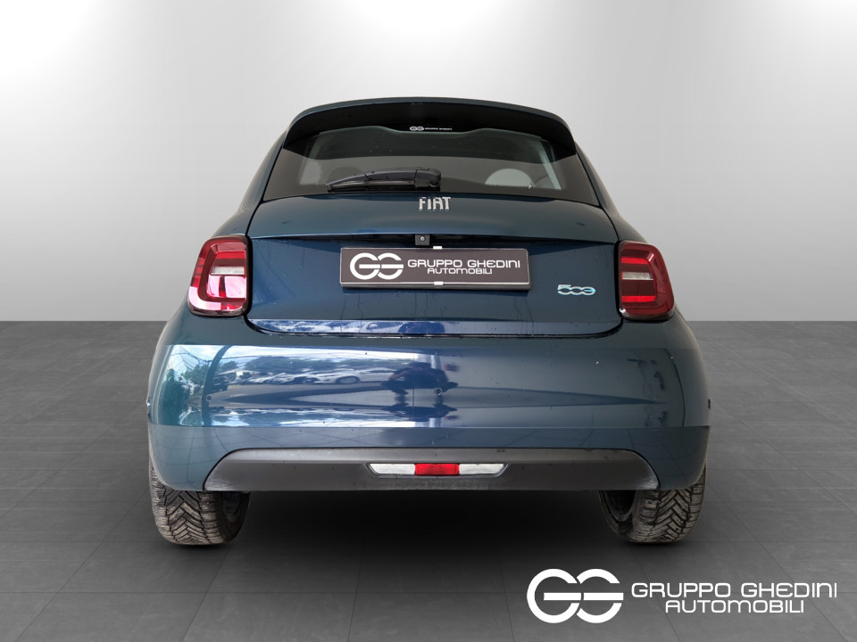FIAT 500 500e 3+1 42 kWh La Prima Elettrica usato - 4