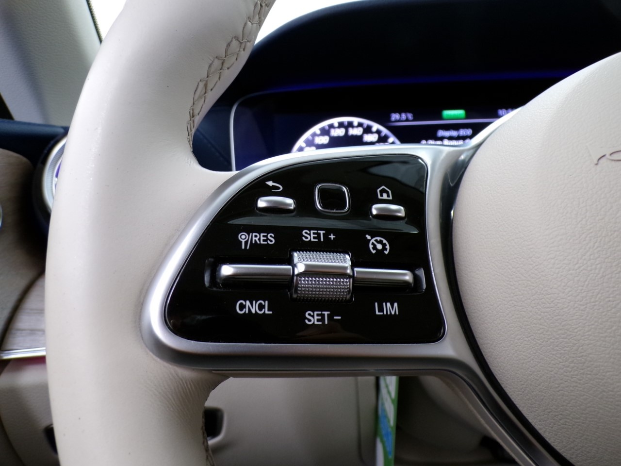 Mercedes Classe E Cabrio Classe E Cabrio 350 EQ-BOOST Premium 9G-Tronic Plus - 18