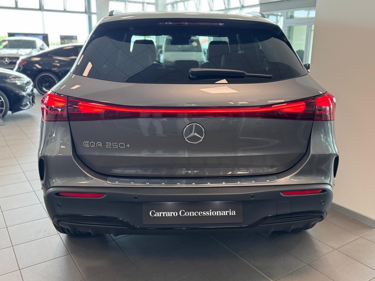Mercedes EQA EQA 250+ AMG Line Advanced - 6