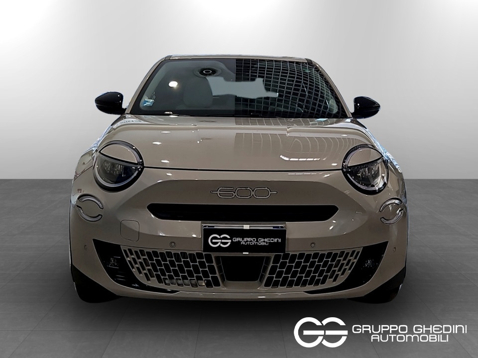 FIAT 600 1.2 hybrid La Prima 110cv auto Ibrida usato - 3