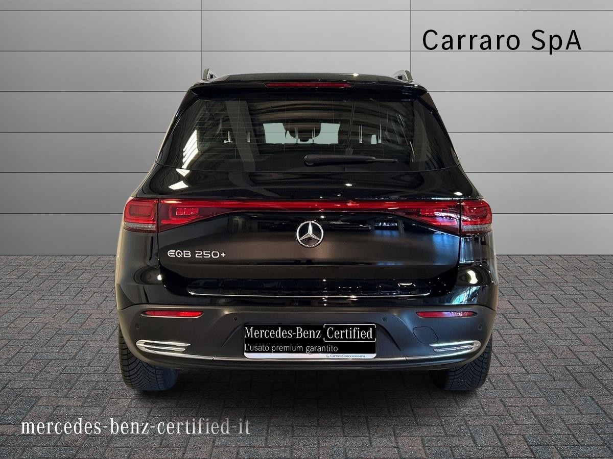 Mercedes  EQB 250+ Sport Edition1 - 4