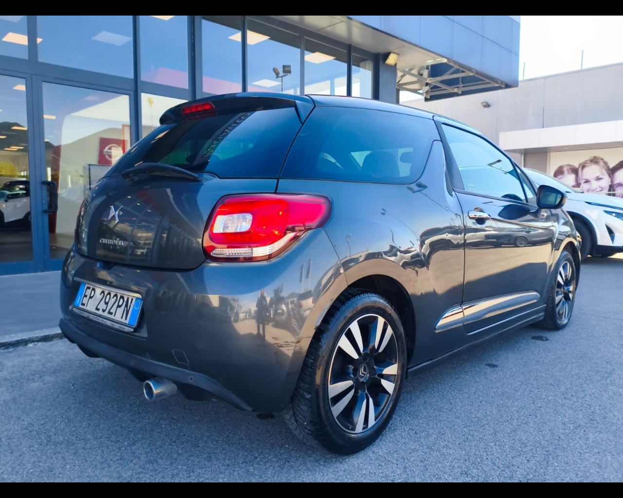 Foto CITROEN DS3 1.4 hdi So Chic 70cv