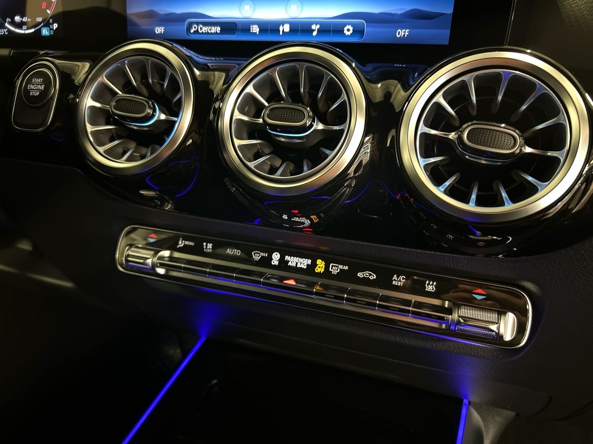 Mercedes  GLA 250 e Plug-In-Hybrid Progressive Advanced Plus 8G-DCT - 14