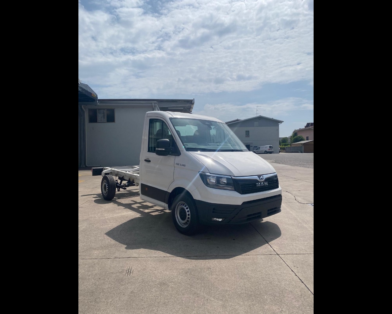 MAN TGE 3.140 TELAIO CAB SINGOLA P. 3640 MANUALE