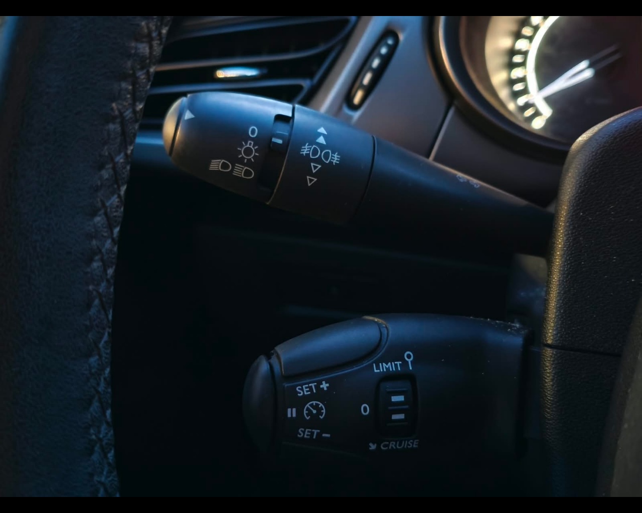 Foto CITROEN C3 1.2 puretech Feel edition 82cv