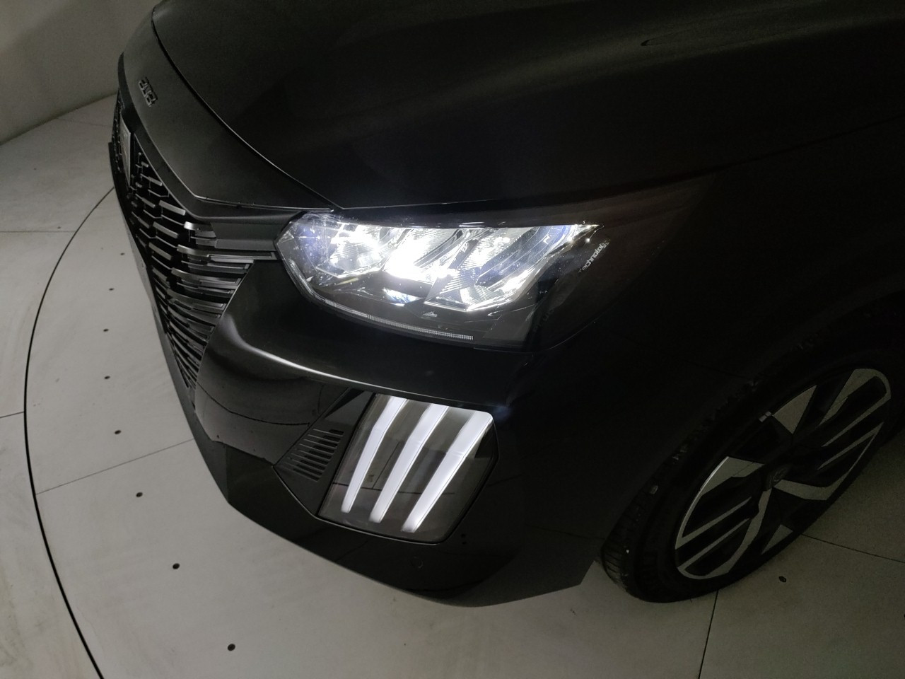 Peugeot 208 Nuovo benzina 208 Porto Mantovano