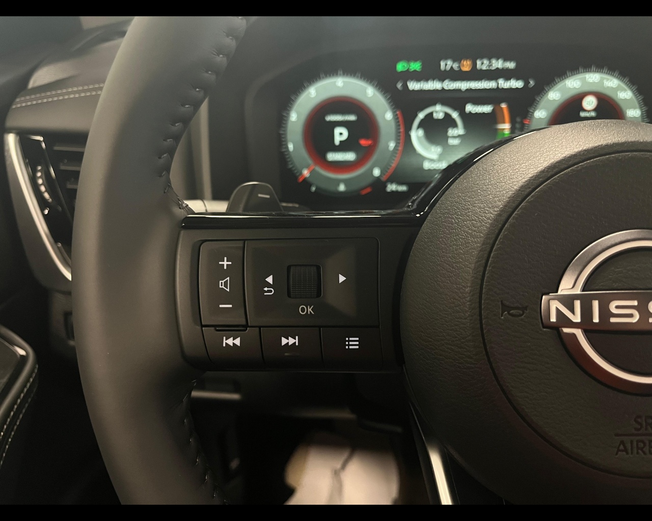 Foto NISSAN X-Trail 1.5 mhev N-Connecta 2wd xtronic