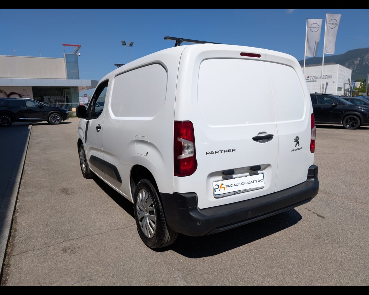 Foto PEUGEOT Partner 1.5 bluehdi 130cv L1 Premium S&S E6d